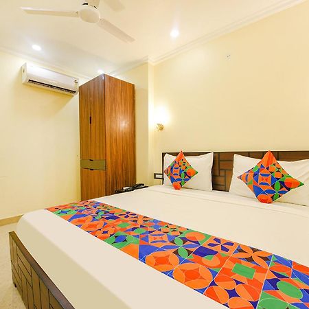 Fabhotel Prime Apple Tree Residency Nuova Delhi Esterno foto